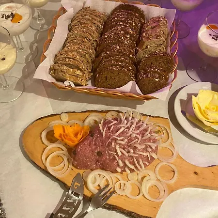 Zum Lindeneck